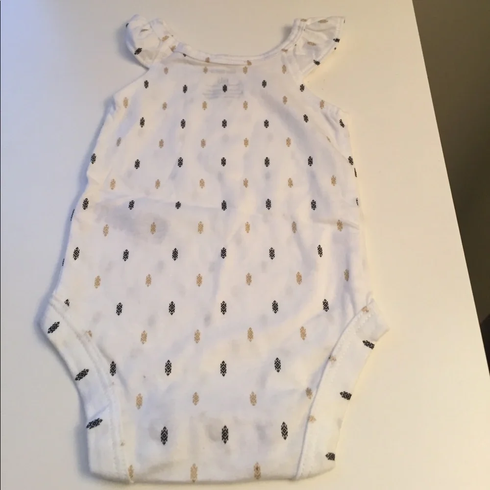 Carters never been used onesie.